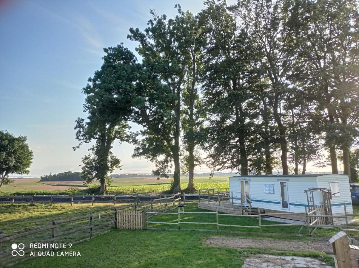 Отель Pulilane Le Torp-Mesnil Экстерьер фото